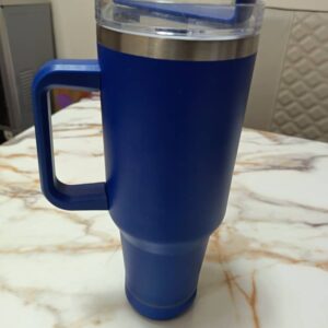 Speaker Cup (Bluetooth speaker tumbler) 2-in-1 insulated beverage container featuring a detachable Bluetooth speaker-built into its base. It is designed as a wireless speaker mug with portability, allowing users to play music while staying hydrated.